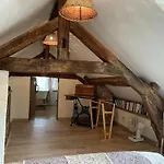 Holiday home A Avec Climatisation Et Jardin - Fr-1-489-580